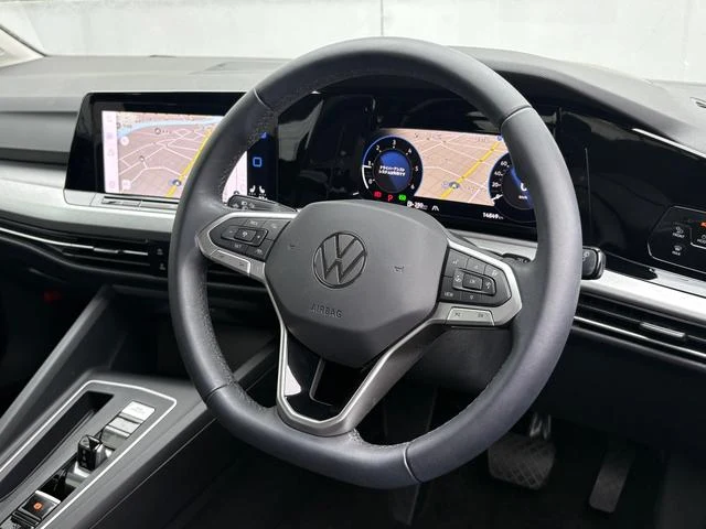 Volkswagen GOLF 20