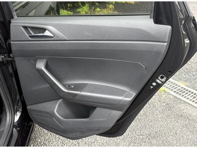 Volkswagen POLO 19