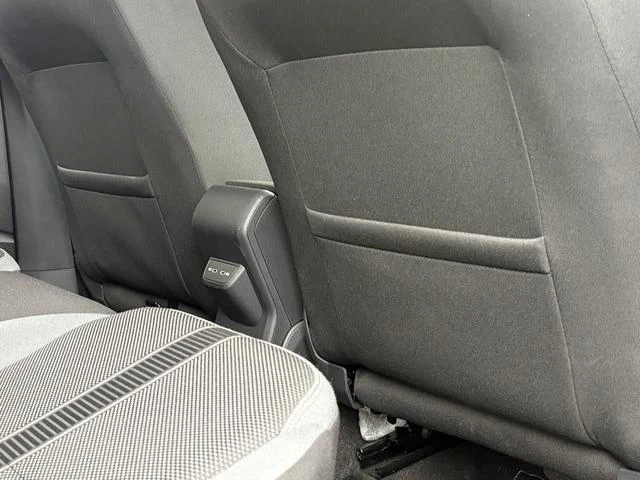Volkswagen POLO 53