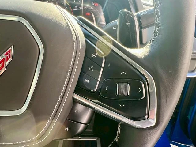 Chevrolet CORVETTE 33