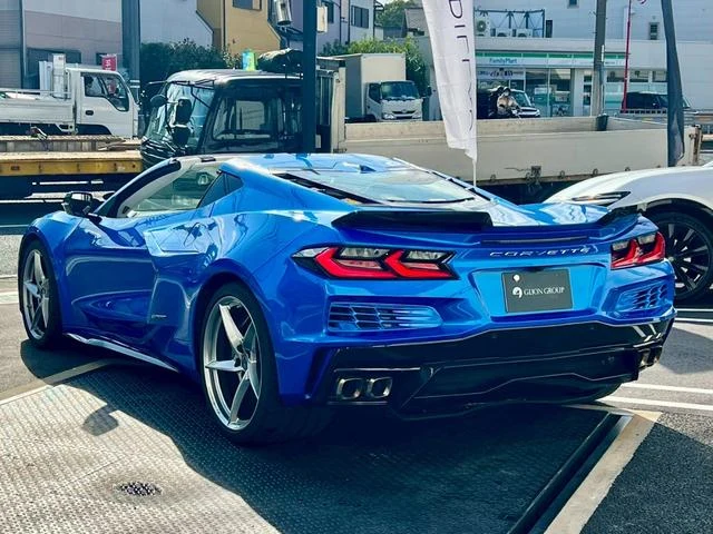 Chevrolet CORVETTE 10