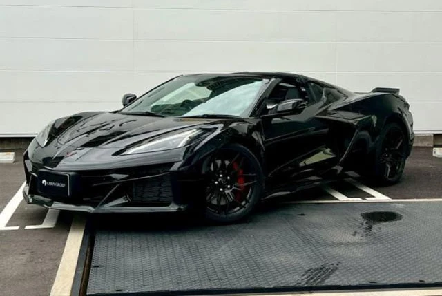 Chevrolet CORVETTE