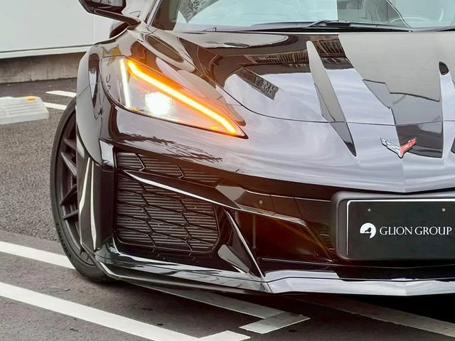 Chevrolet CORVETTE 14