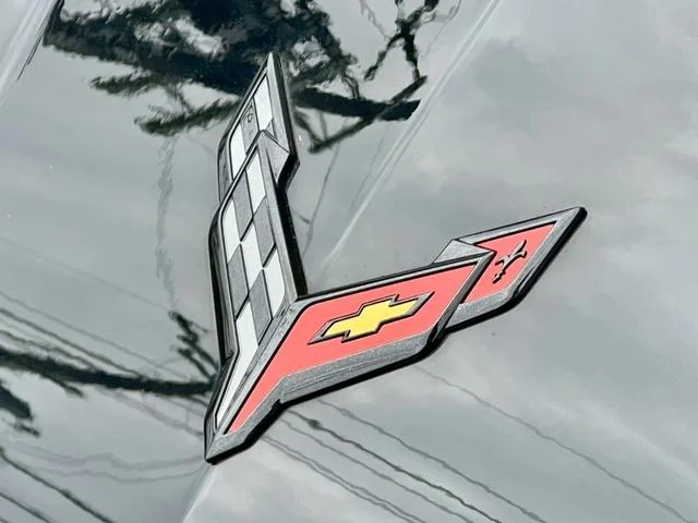 Chevrolet CORVETTE 18