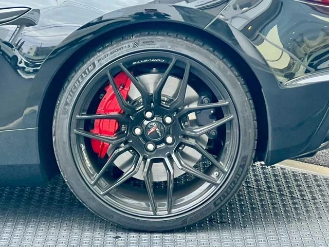 Chevrolet CORVETTE 10