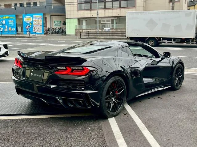 Chevrolet CORVETTE 7
