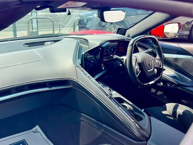 Chevrolet CORVETTE 28
