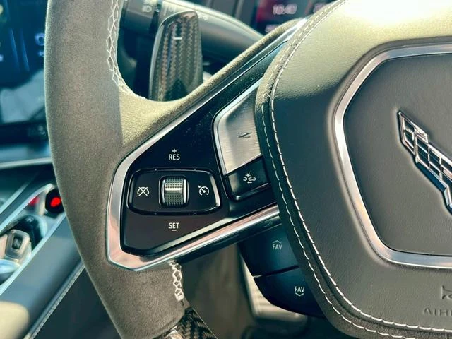 Chevrolet CORVETTE 33