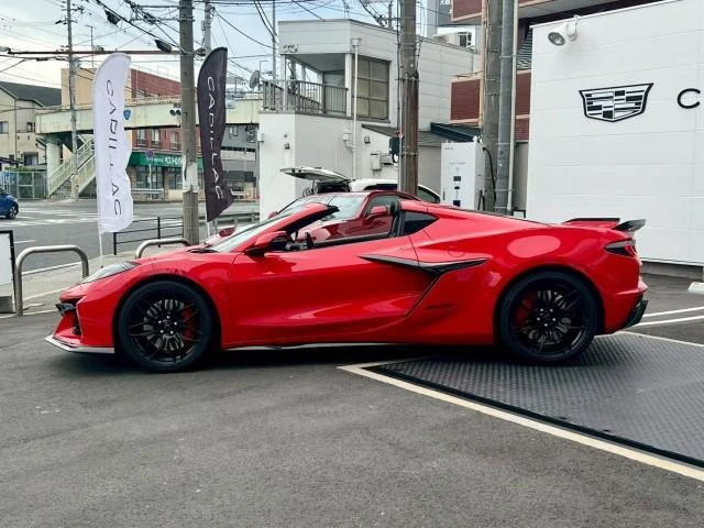 Chevrolet CORVETTE 6