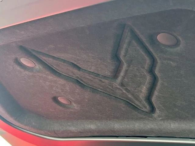 Chevrolet CORVETTE 38