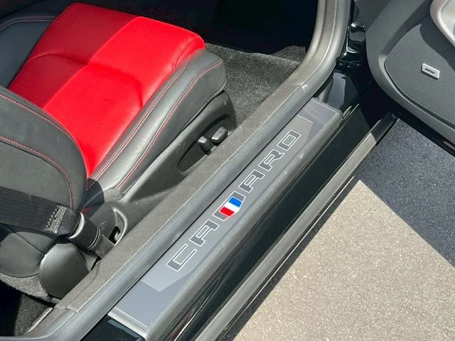 Chevrolet CAMARO 35