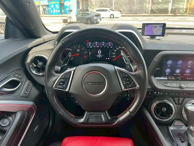 Chevrolet CAMARO 27