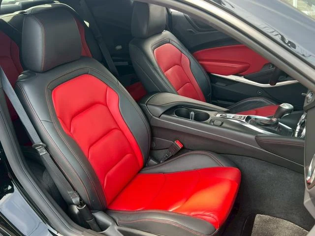 Chevrolet CAMARO 24