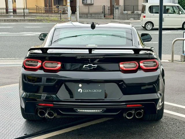 Chevrolet CAMARO 8