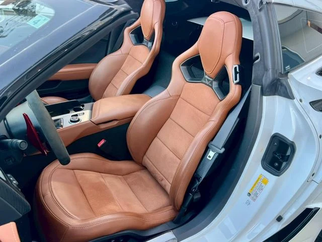 Chevrolet CORVETTE 25
