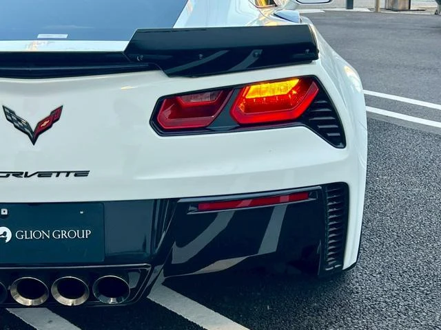 Chevrolet CORVETTE 15