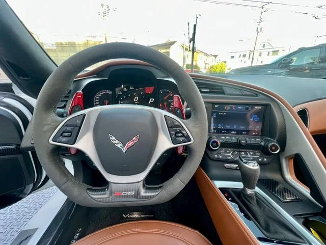 Chevrolet CORVETTE 31