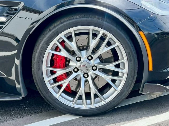 Chevrolet CORVETTE 4