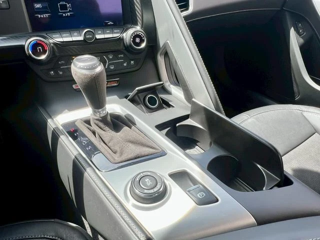 Chevrolet CORVETTE 39