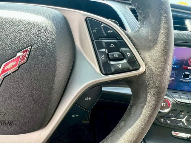 Chevrolet CORVETTE 38