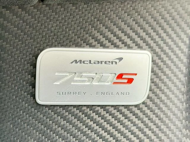 McLaren 750S 32