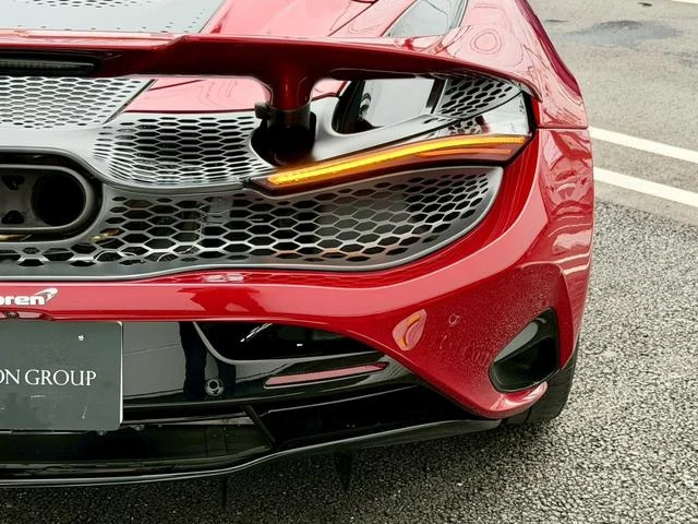 McLaren 750S 15