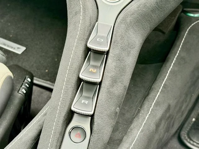 McLaren 750S 34