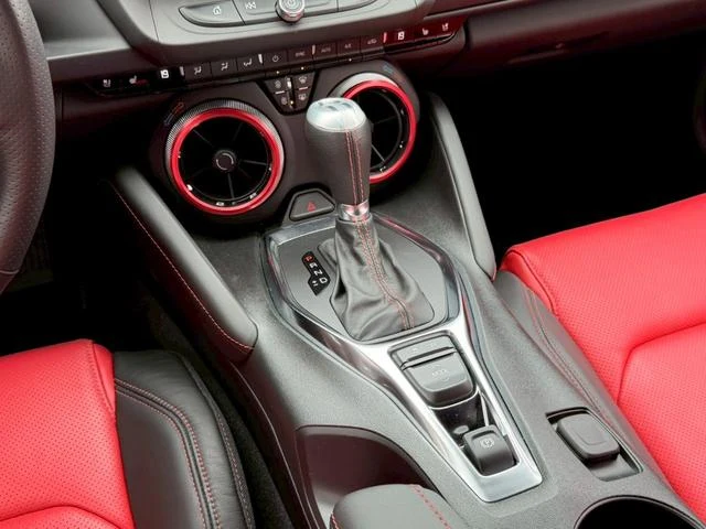 Chevrolet CAMARO 32