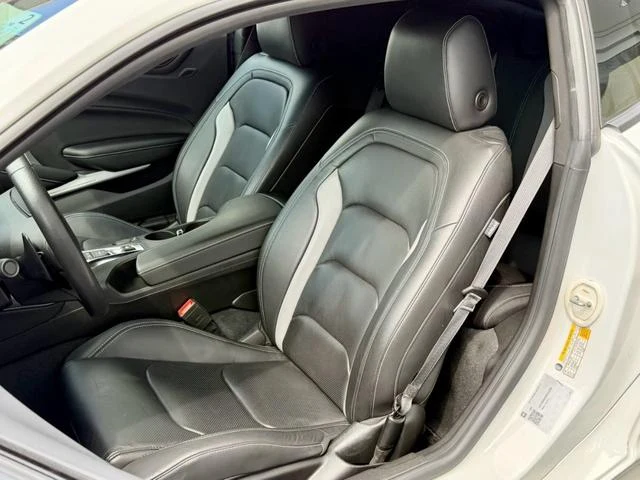 Chevrolet CAMARO 20