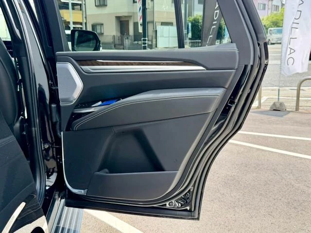 Cadillac ESCALADE 40