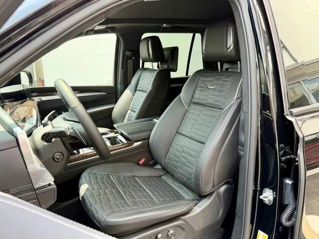 Cadillac ESCALADE 22