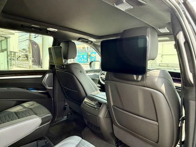 Cadillac ESCALADE 26