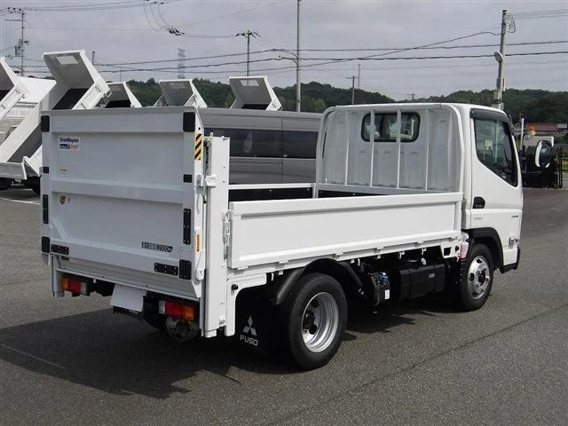 Mitsubishi Fuso CANTER 3
