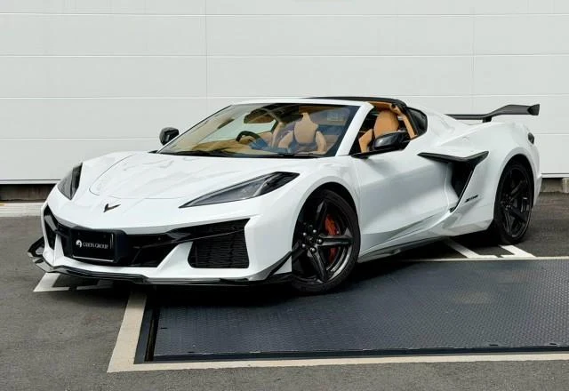 Chevrolet CORVETTE