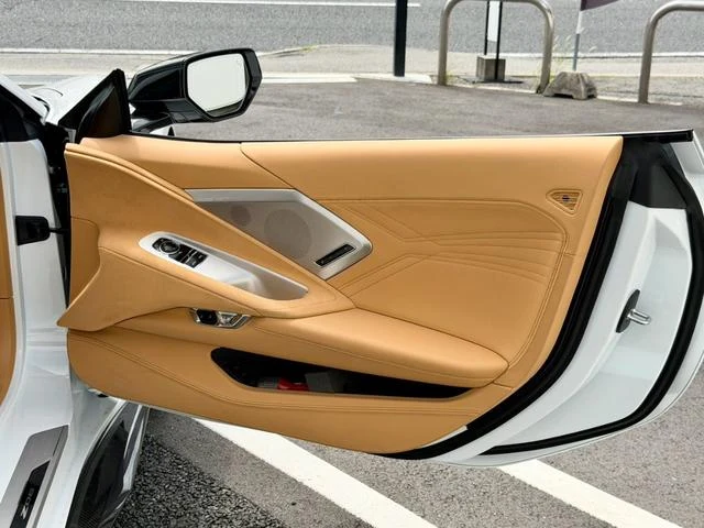 Chevrolet CORVETTE 39