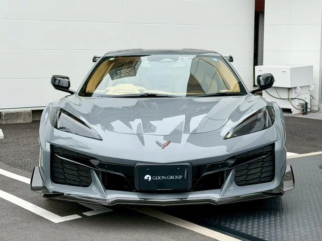 Chevrolet CORVETTE 38