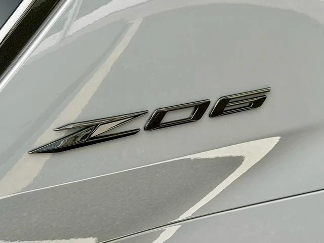 Chevrolet CORVETTE 25