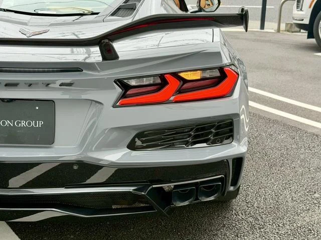 Chevrolet CORVETTE 14
