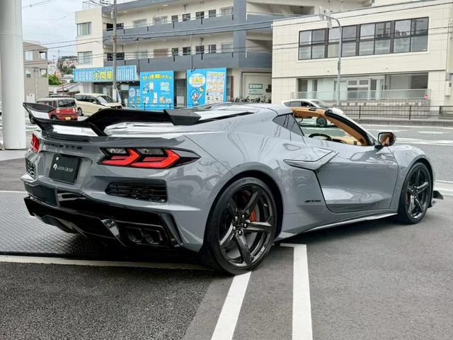 Chevrolet CORVETTE 7