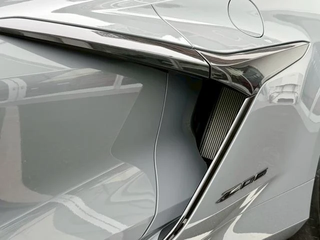 Chevrolet CORVETTE 26