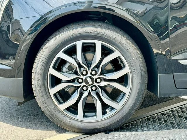 Cadillac XT5 10