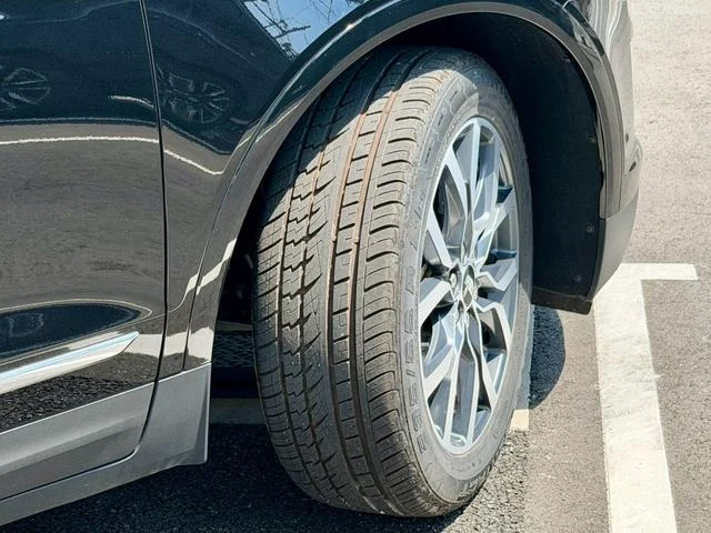 Cadillac XT5 73
