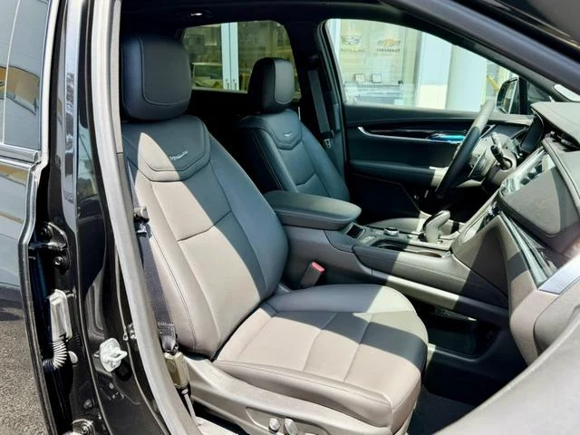 Cadillac XT5 22