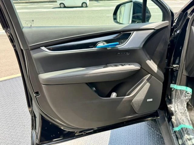 Cadillac XT5 35
