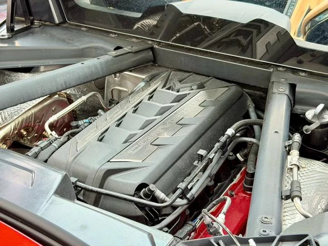 Chevrolet CORVETTE 29