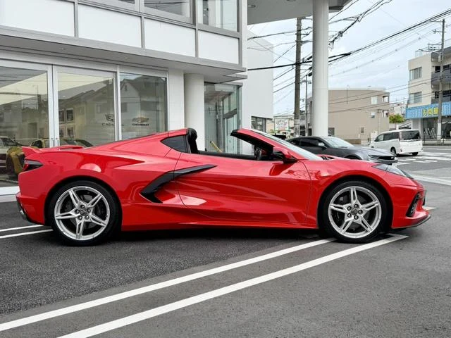 Chevrolet CORVETTE 6
