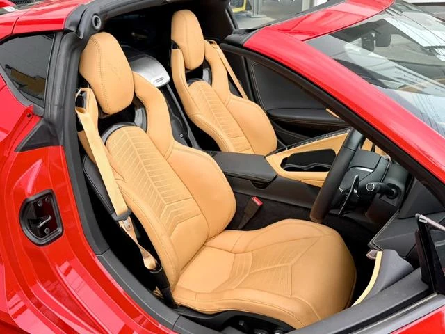 Chevrolet CORVETTE 26