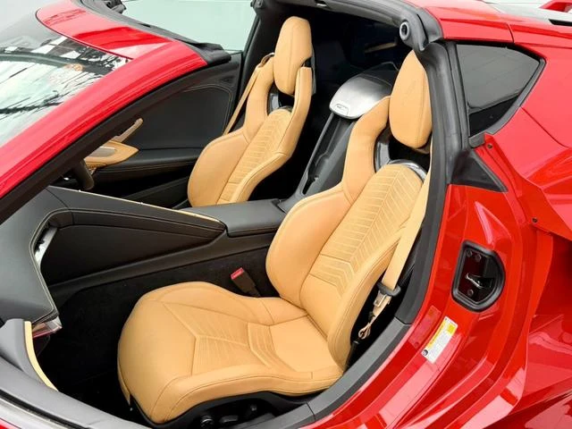 Chevrolet CORVETTE 28