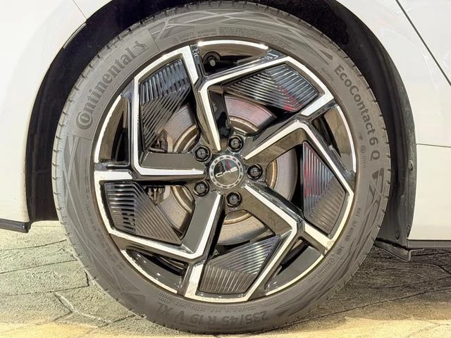 BYD SEAL 70