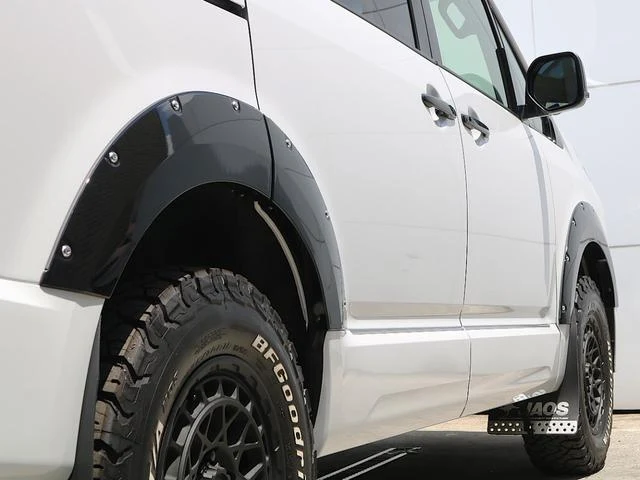 Mitsubishi DELICA 52